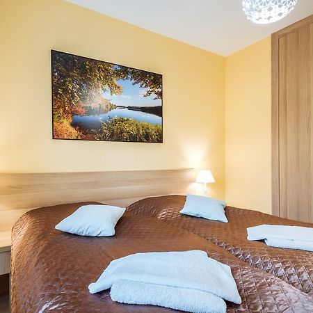 Apartament Posejdon Kolobrzeg Bagian luar foto