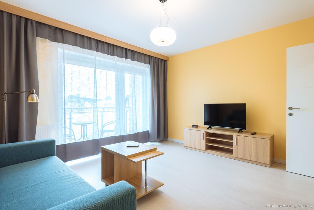 Apartament Posejdon Kolobrzeg Bagian luar foto